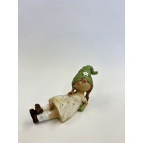 Leżąca Dziewczynka z Zieloną Czapeczką